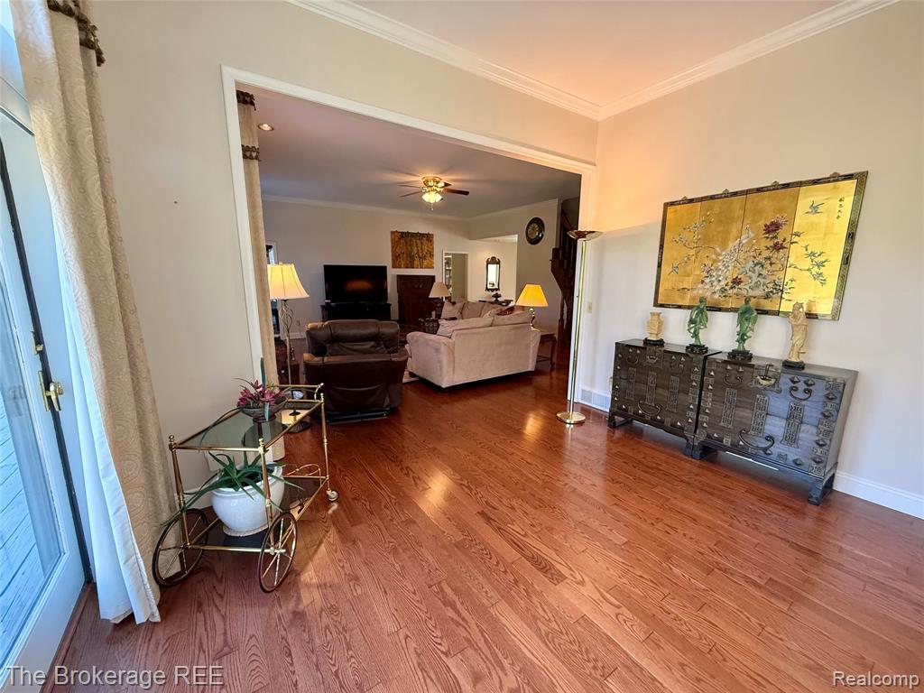 12088 Pinebrook Lane, South Lyon, MI 48178 — Photo 10