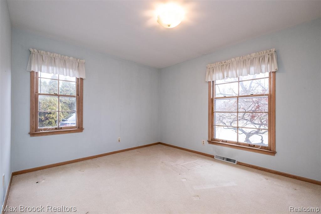 138 S Cranbrook Cross Road, Bloomfield Hills, MI 48301 — Photo 16