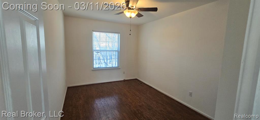 7680 Rivergate Drive, Westland, MI — Photo 11