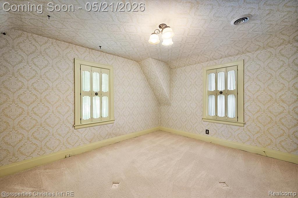 9820 Ingram Street, Livonia, MI 48150 — Photo 31