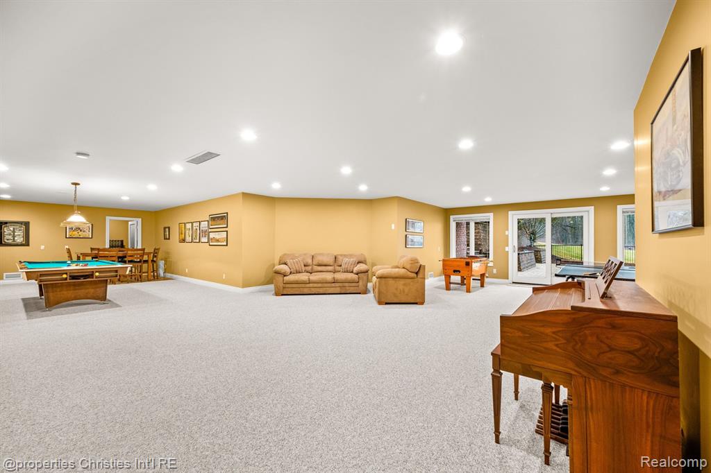 59801 E 8 MILE Road, South Lyon, MI 48178 — Photo 47