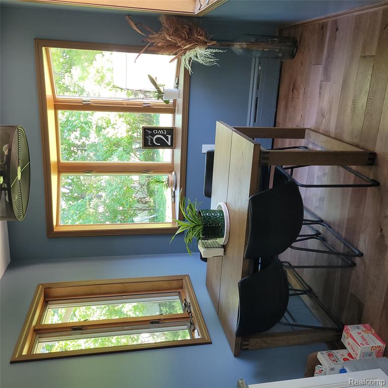 24640 Huron River Drive, Rockwood, MI — Photo 13