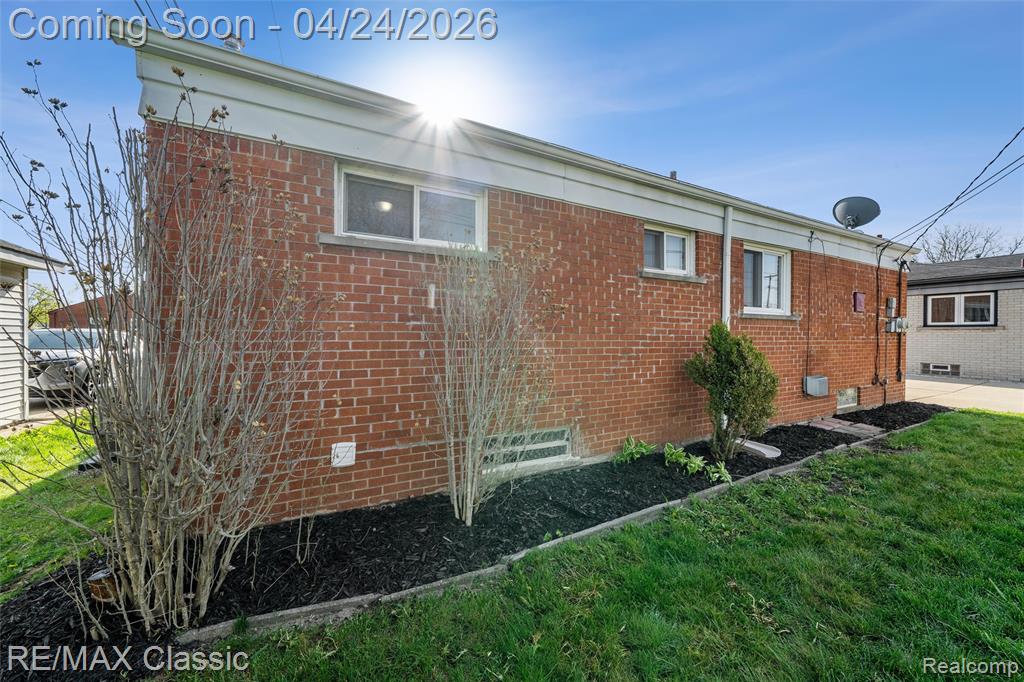 6647 Arcola Street, Garden City, MI — Photo 45