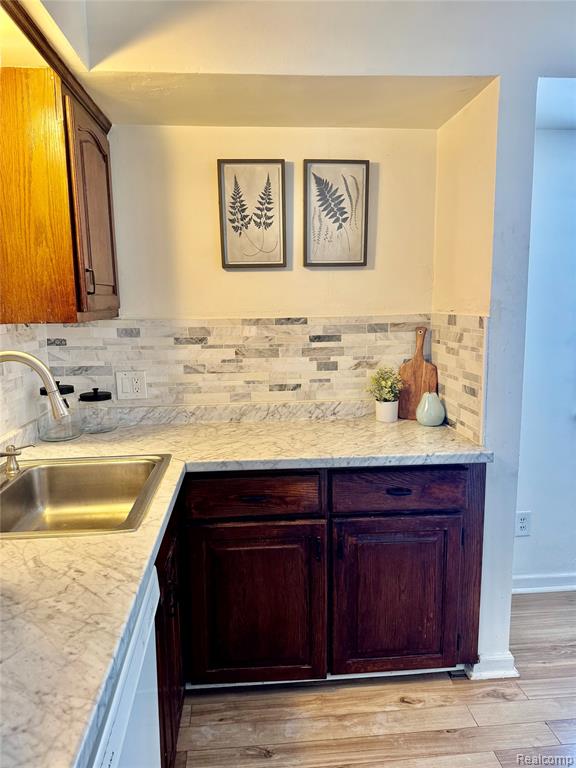 9540 Mercedes, Redford, MI 48239 — Photo 14