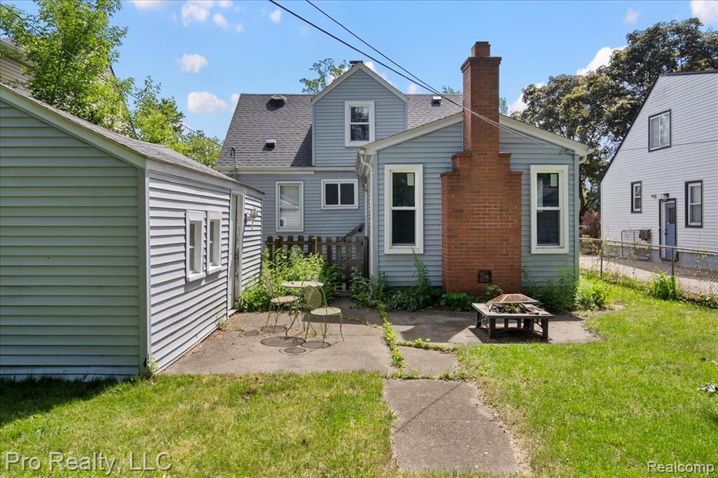 715 N Altadena Avenue, Royal Oak, MI 48067 — Photo 31