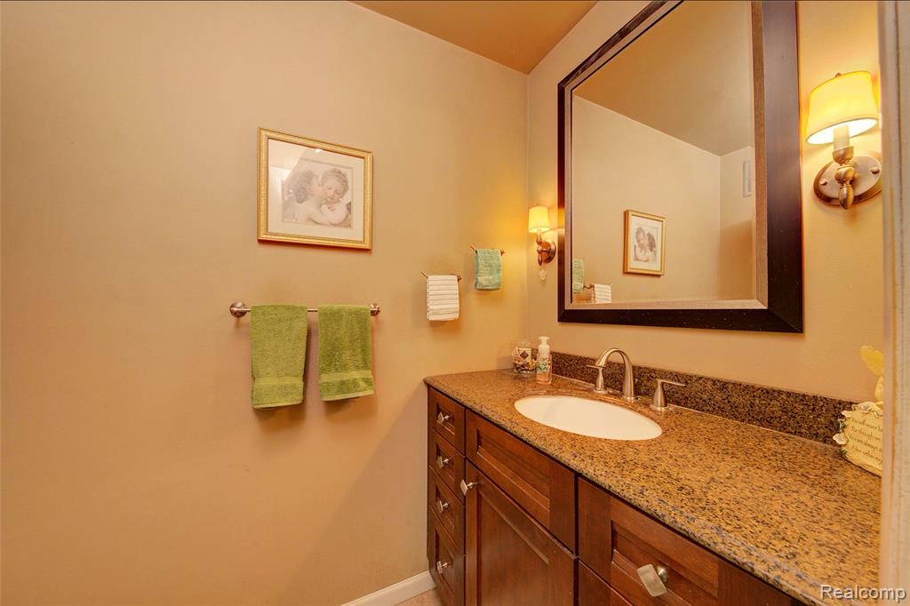 6788 Balmoral Terrace, Clarkston, MI — Photo 43