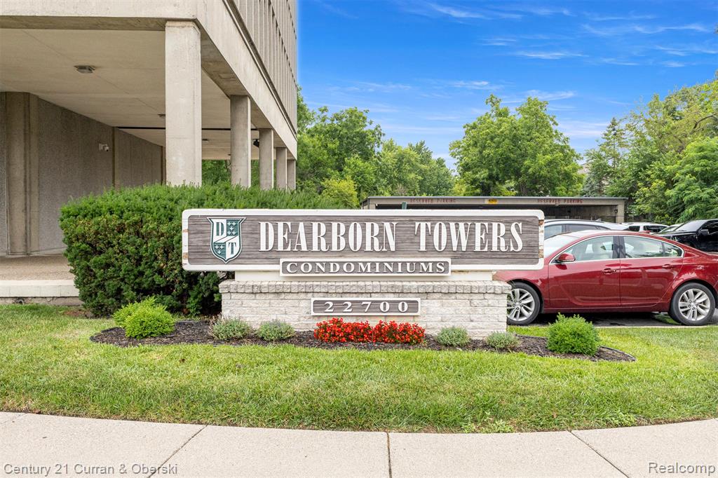 22700 Garrison Street, 404, Dearborn, MI 48124 — Photo 2