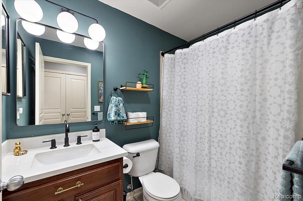 24009 Vance Avenue, Hazel Park, MI 48030 — Photo 19