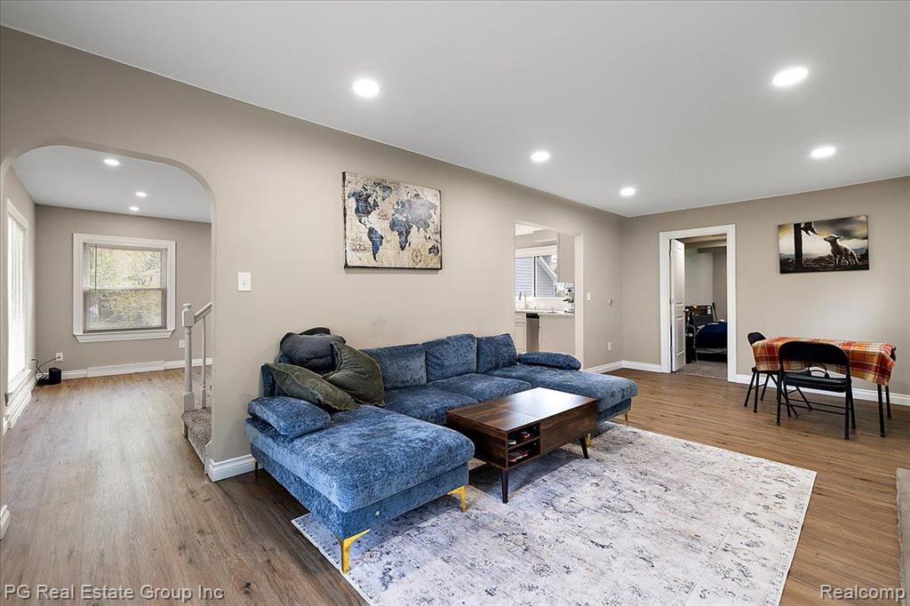 57 ORMSBY, Waterford, MI 48327 — Photo 11