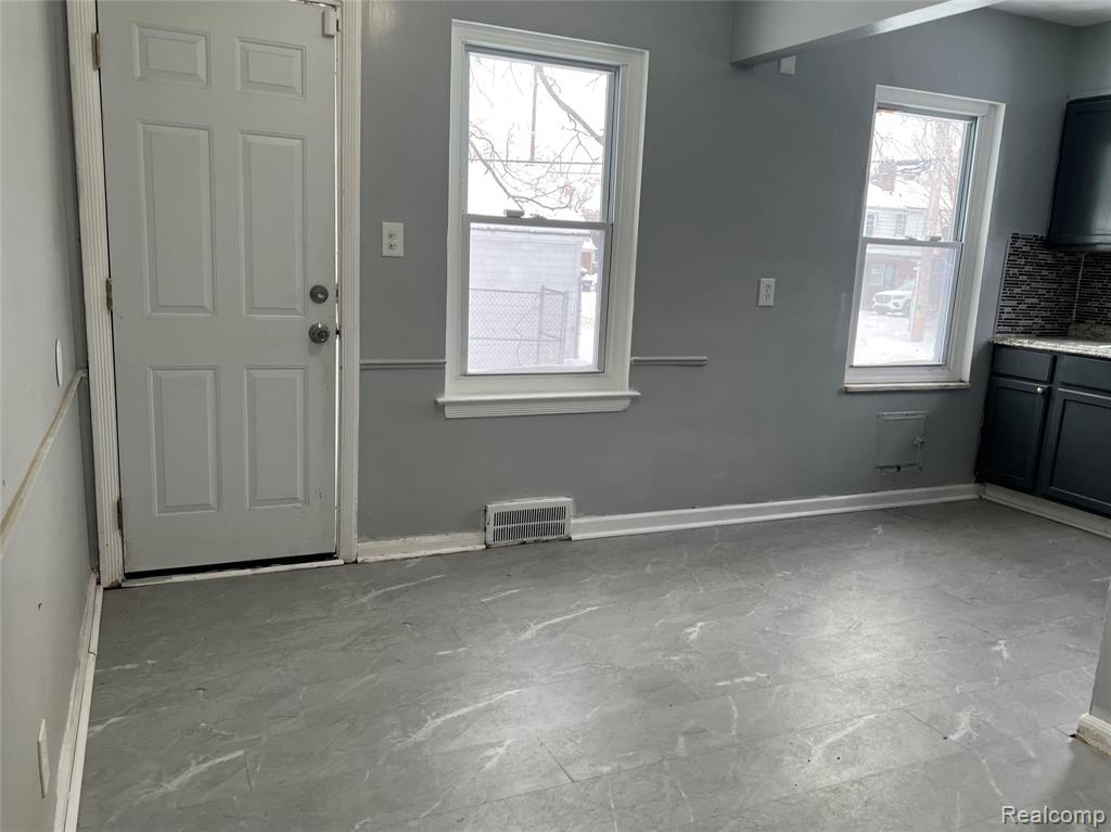 20100 Appoline Street, Detroit, MI 48235 — Photo 6