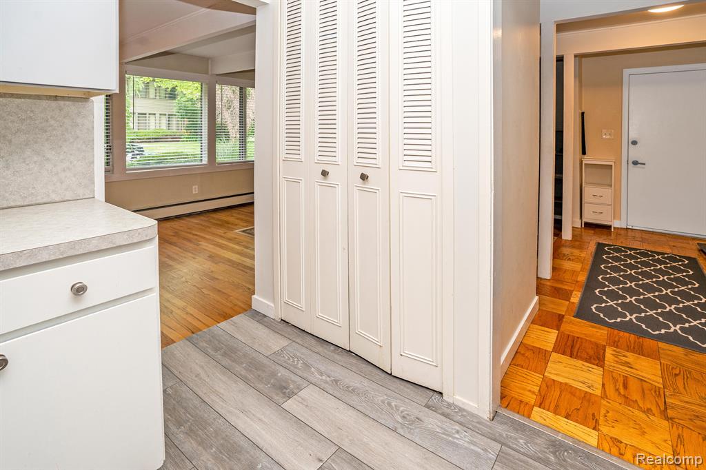 340 CONCORD, 1, Bloomfield Hills, MI 48304 — Photo 11