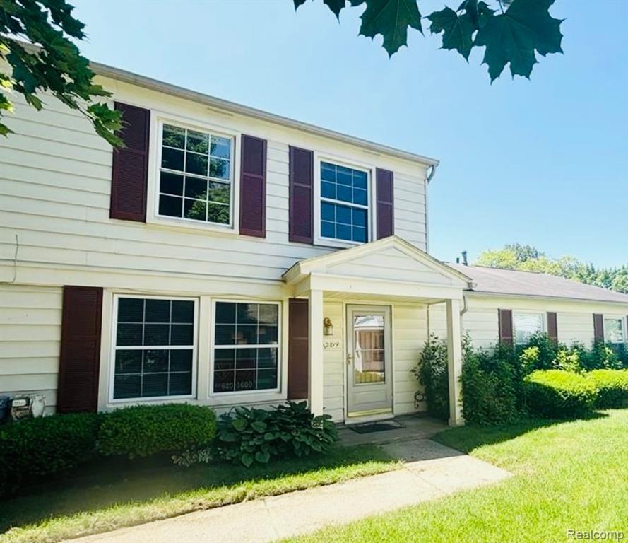 2814 WILLOW, Lake Orion, MI