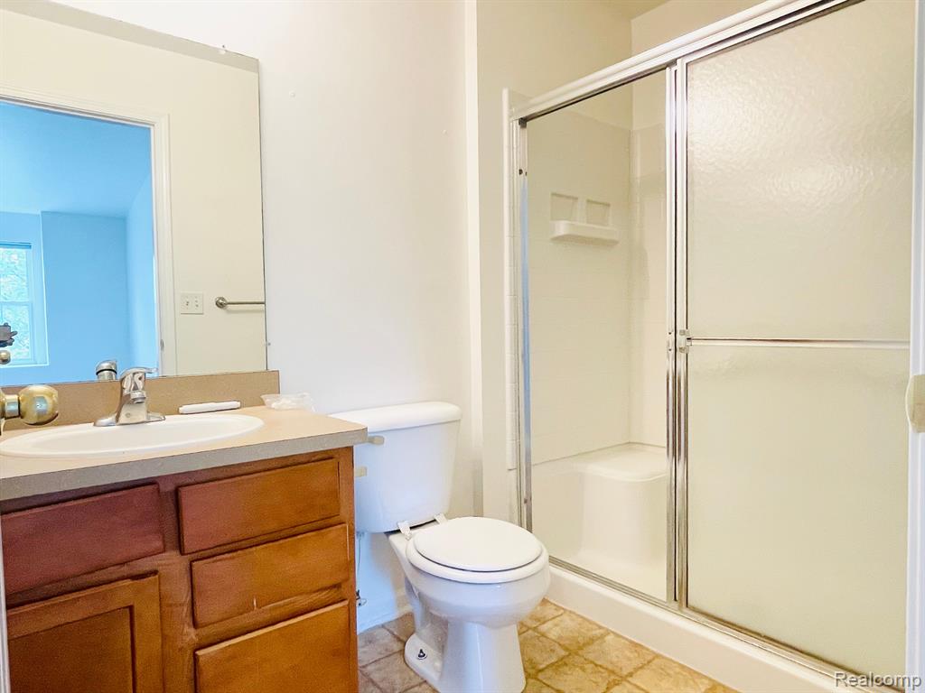 47535 PEMBROKE Drive, Canton, MI 48188 — Photo 10