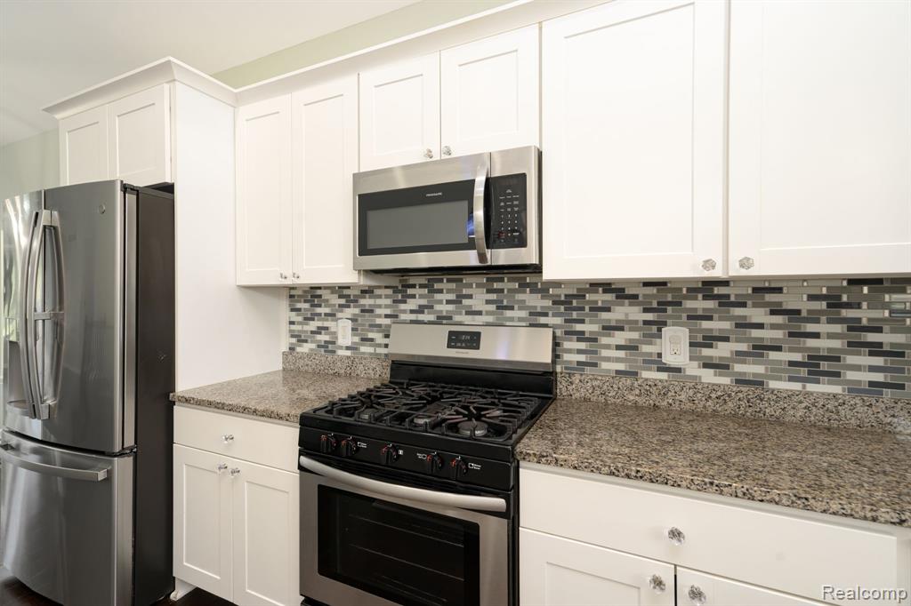 4610 Clyde Road, Howell, MI 48855 — Photo 18