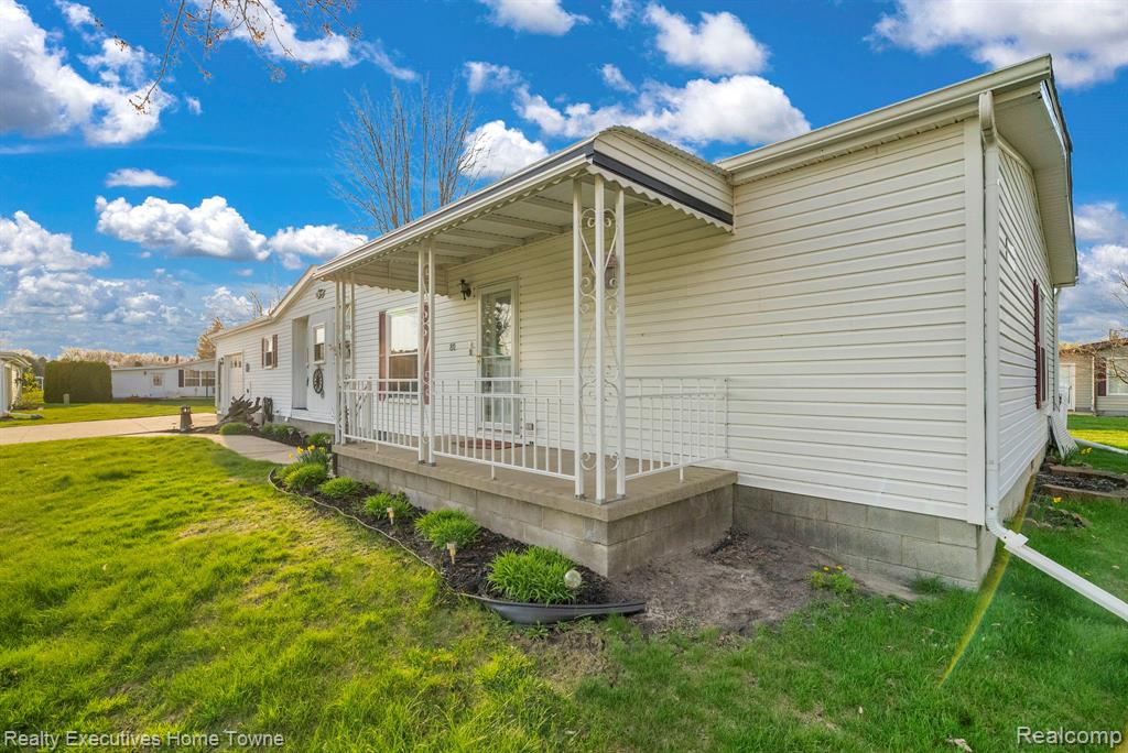 4333 24th Avenue, 80, Fort Gratiot, MI 48059 — Photo 38