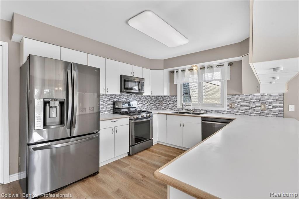 74800 Judges Court, Bruce, MI 48065 — Photo 17