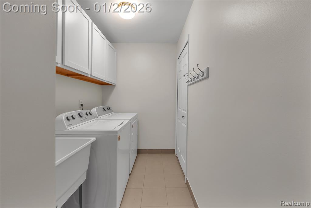 45640 Warwick Drive, Macomb, MI 48044 — Photo 21