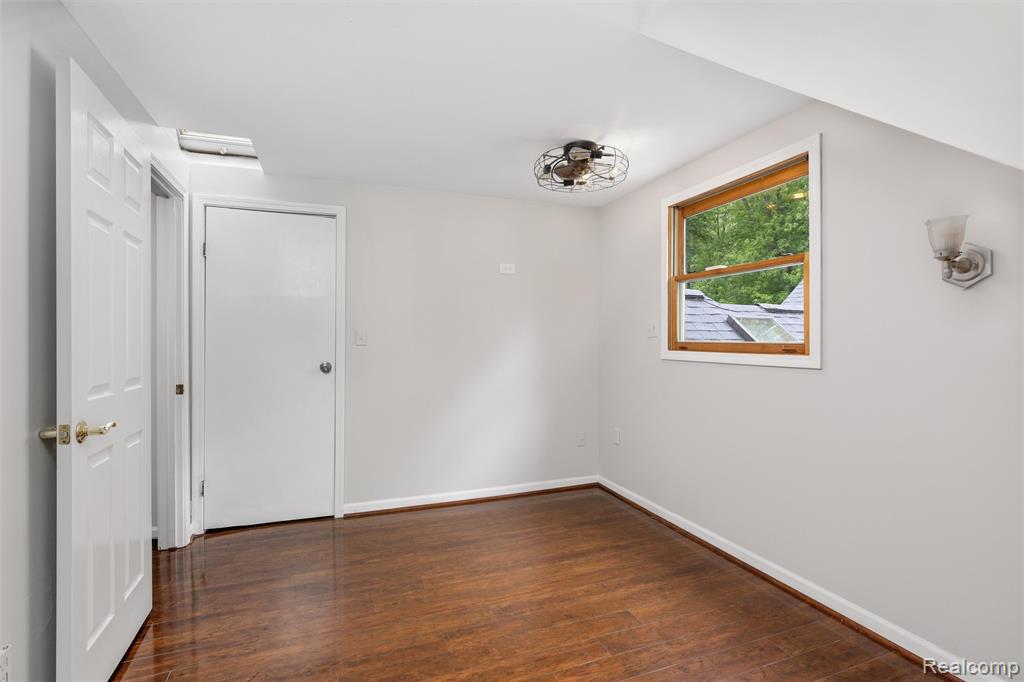 5490 Granger Road, Oxford, MI 48371 — Photo 28