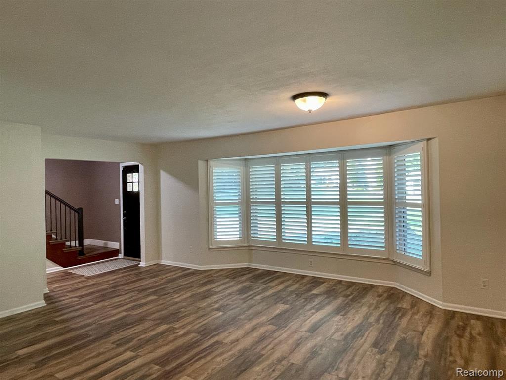21150 E Chigwidden Street, Northville, MI 48167 — Photo 7