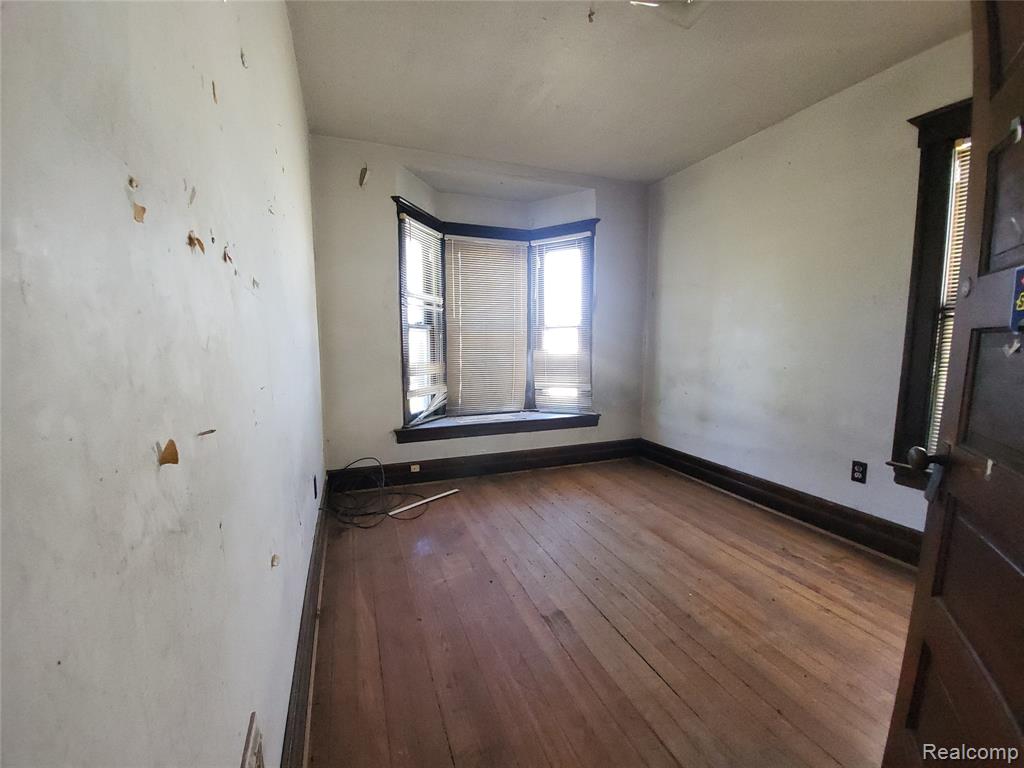 600 Harmon Street, Detroit, MI 48202 — Photo 12