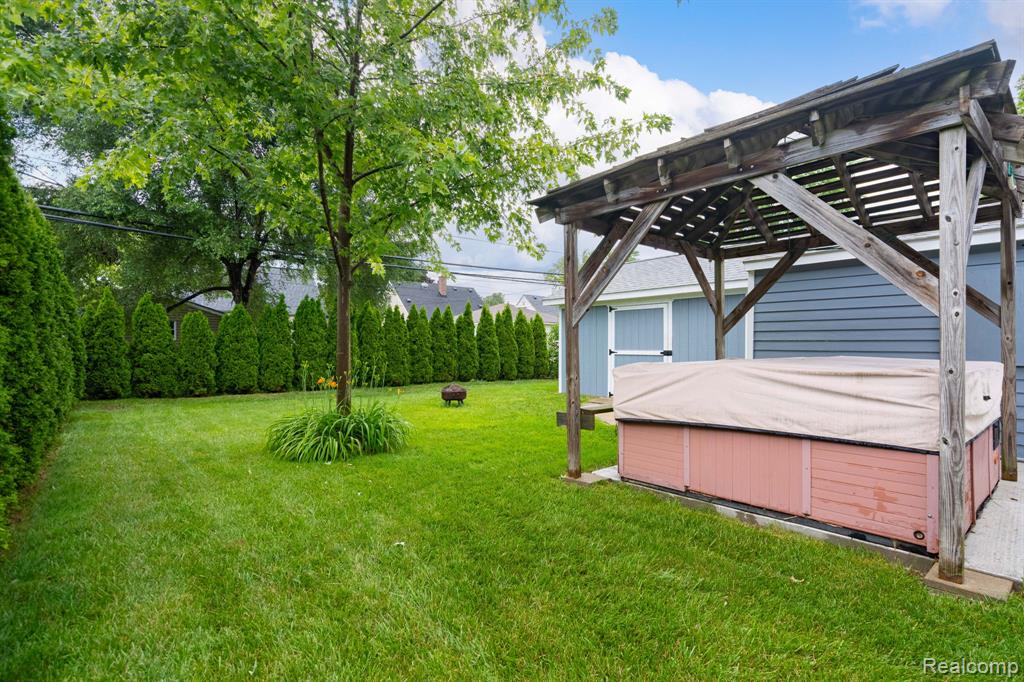 6905 Lathers Street, Garden City, MI — Photo 31