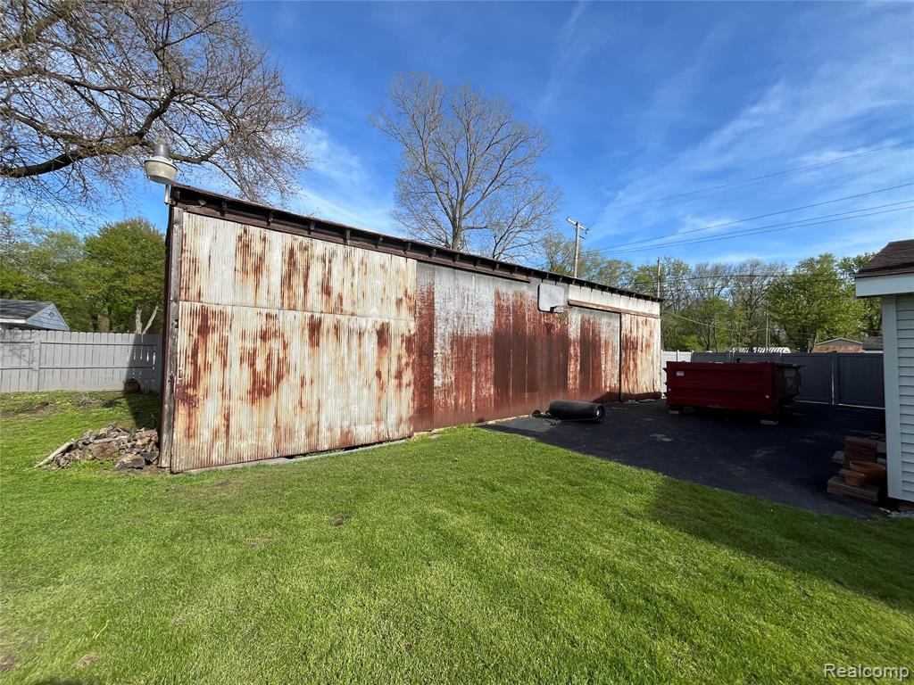 12660 Grafton Road, Carleton, MI 48117 — Photo 77