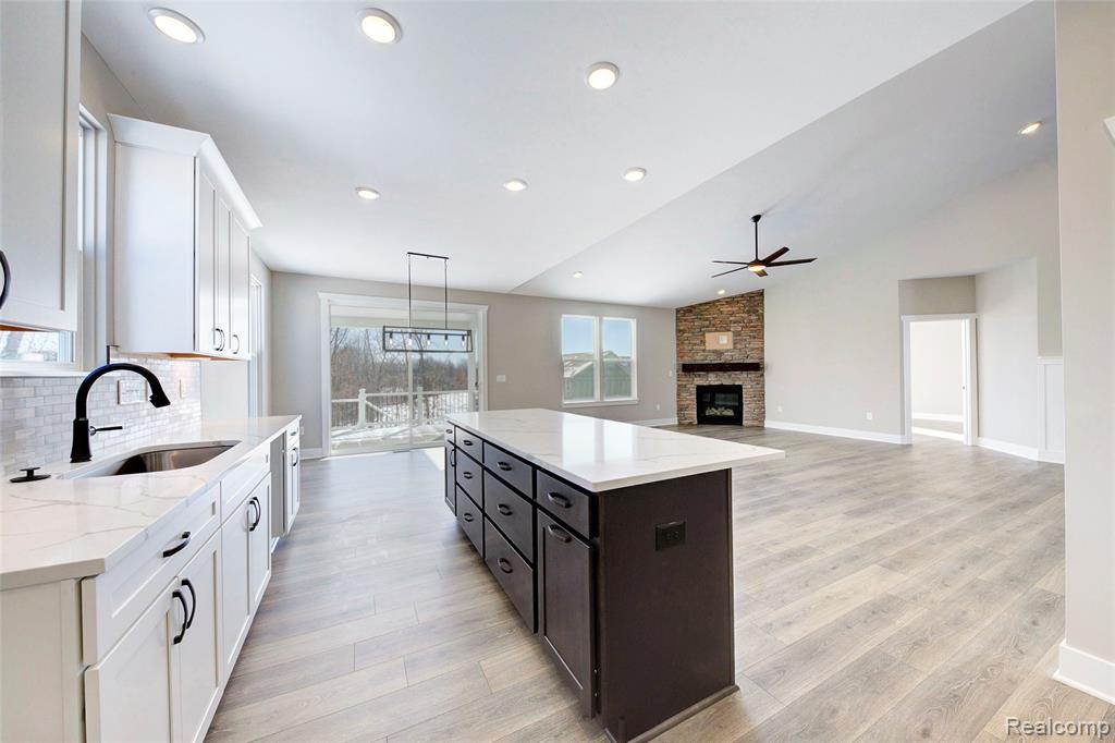 620 Birkdale Lane, Howell, MI 48843 — Photo 9