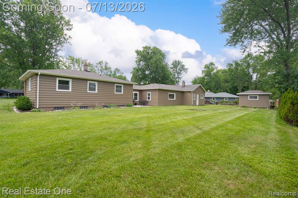 5009 Frankwill Avenue, Clarkston, MI — Photo 9