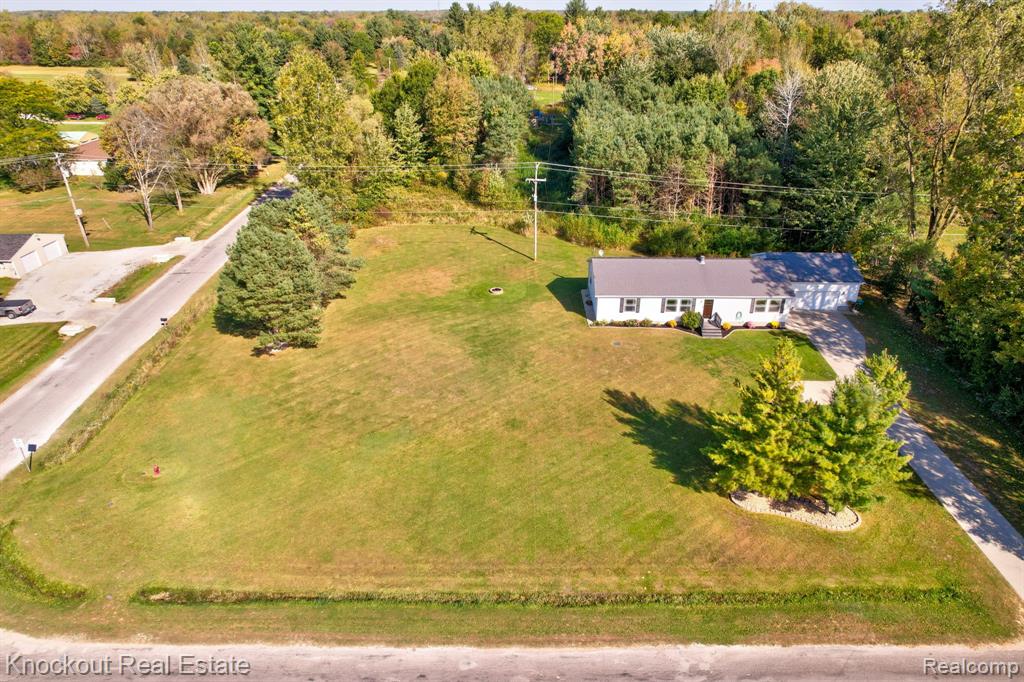 6977 Rathbun Road, Birch Run, MI 48415 — Photo 46
