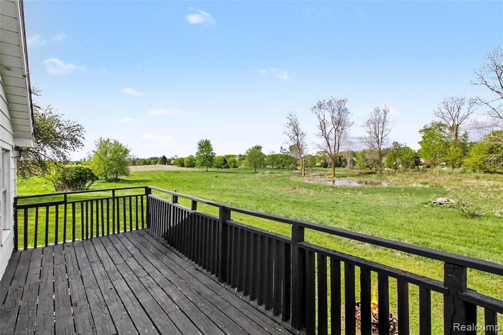 9433 E Lovejoy Road, Perry, MI 48872 — Photo 21