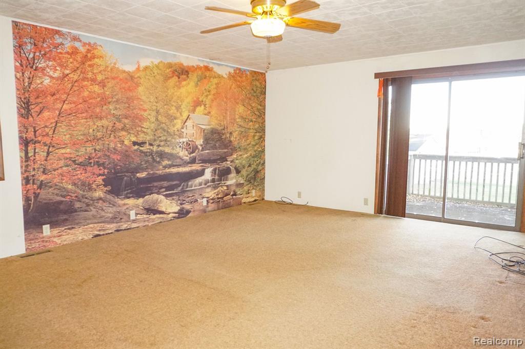 318 W MAPLE Street, Byron, MI 48418 — Photo 23