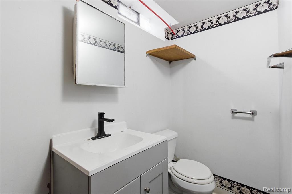7044 Hudson Avenue, Warren, MI 48091 — Photo 12