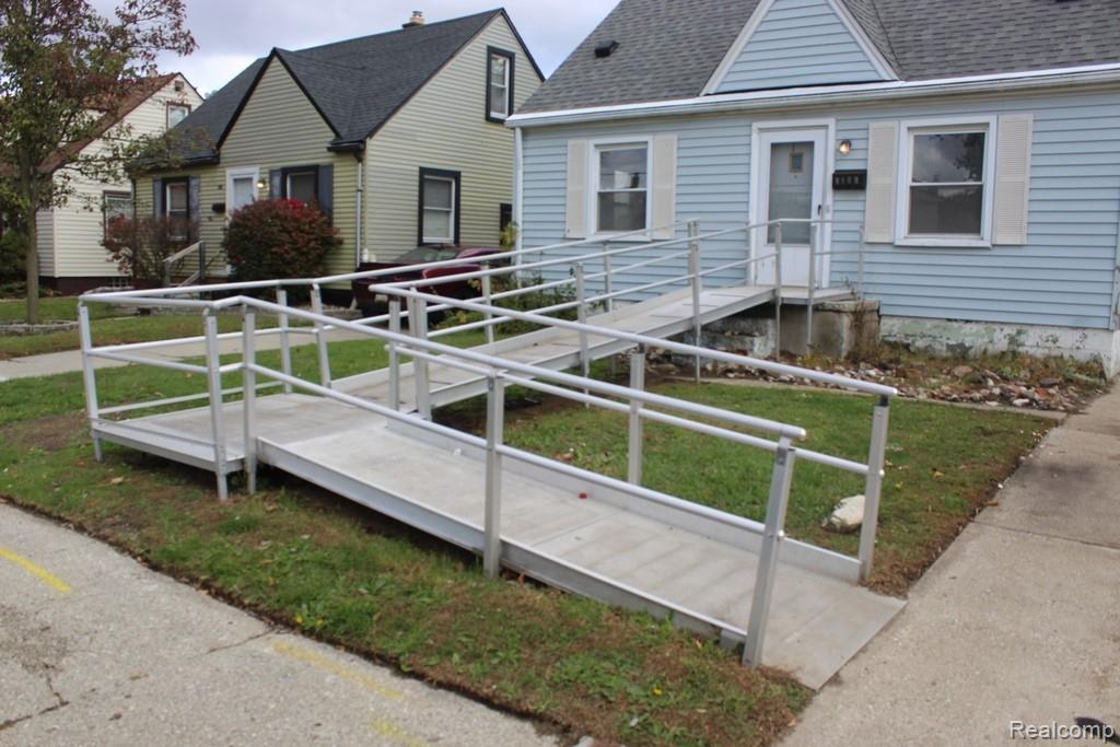 5109 S Hubbard Street, Wayne, MI 48184 — Photo 2