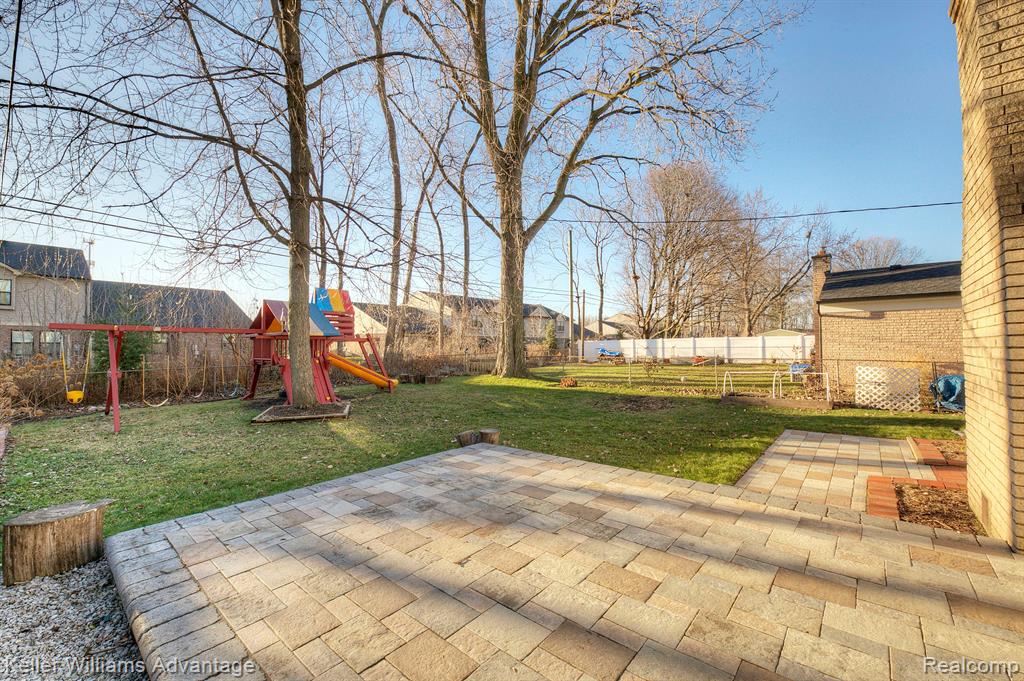 7865 KAISER Street, Canton, MI 48187 — Photo 45