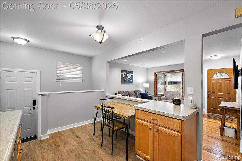23015 Tuck Road, Farmington, MI 48336 — Photo 11