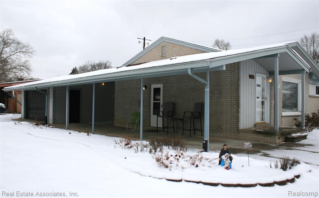 9219 Melrose Street, Livonia, MI 48150 — Photo 10
