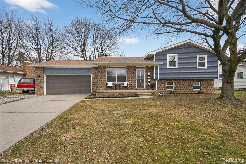 6163 King Arthur Drive, Swartz Creek, MI 48473 — Photo 40