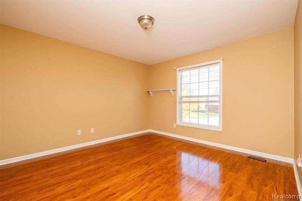 466 Ivy Lane, Troy, MI 48098 — Photo 32