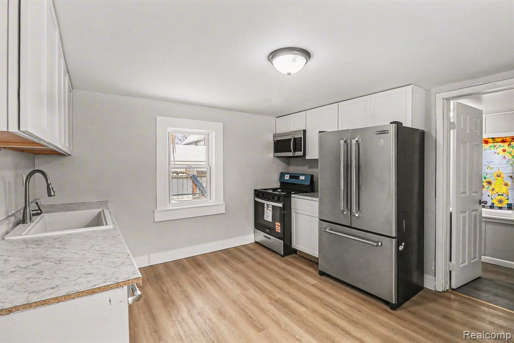 714 W 8TH Street, Monroe, MI 48161 — Photo 8