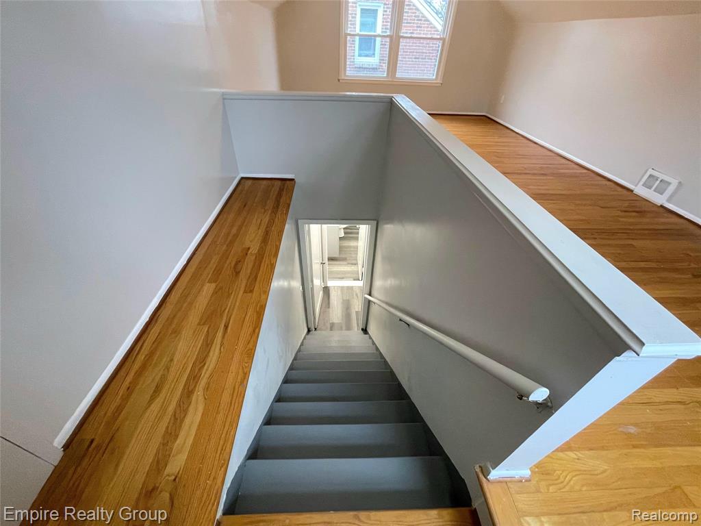 6037 Piedmont Street, Detroit, MI 48228 — Photo 22