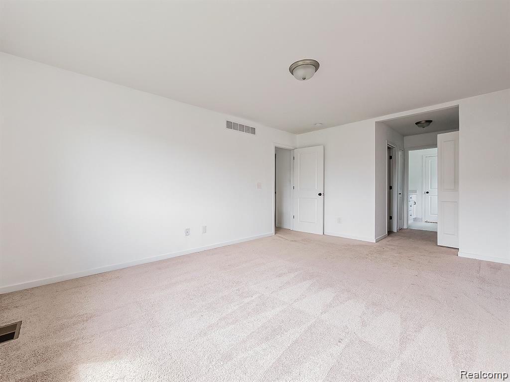 55941 WORLINGTON Lane, South Lyon, MI 48178 — Photo 12