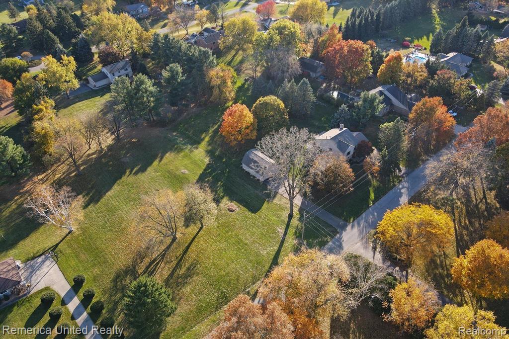 59031 MONTEGO Drive, New Hudson, MI 48165 — Photo 55