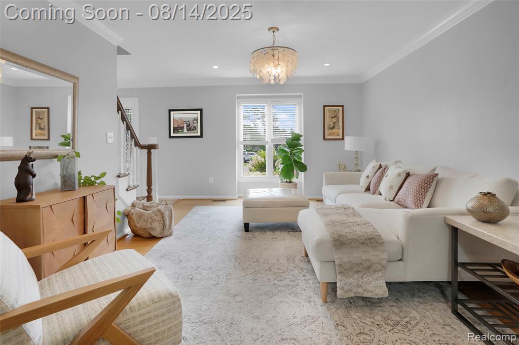 399 Silvervale Drive, Rochester Hills, MI 48309 — Photo 17