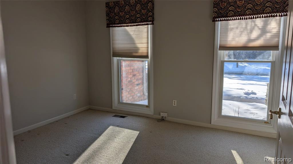 4912 OAK RIVER Drive, Troy, MI 48098 — Photo 11