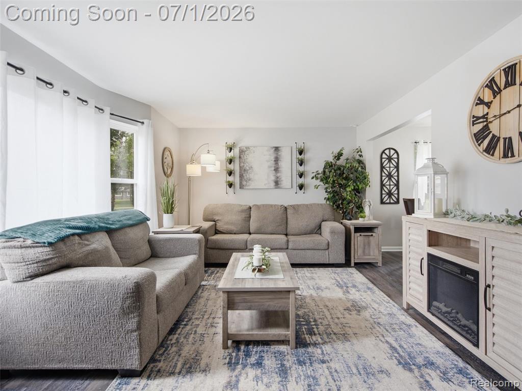 6195 Lake Forest Drive, Grand Blanc, MI 48439 — Photo 7