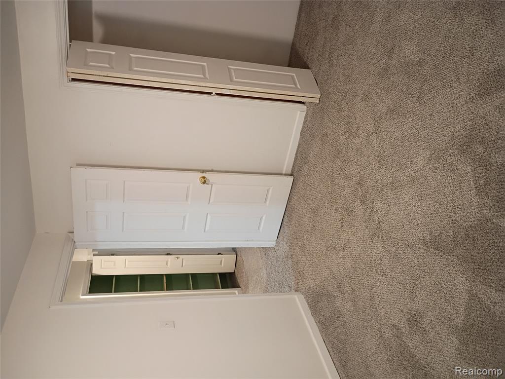405 W Bundy Avenue, Flint, MI 48505 — Photo 9
