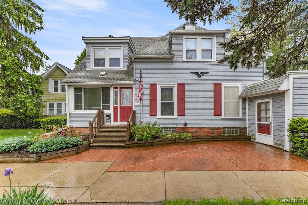 449 SPRUCE Street, Wyandotte, MI 48192 — Photo 3