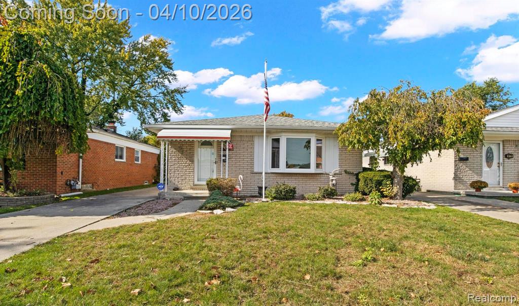 6171 Kingsbury Street, Dearborn Heights, MI 48127 — front exterior