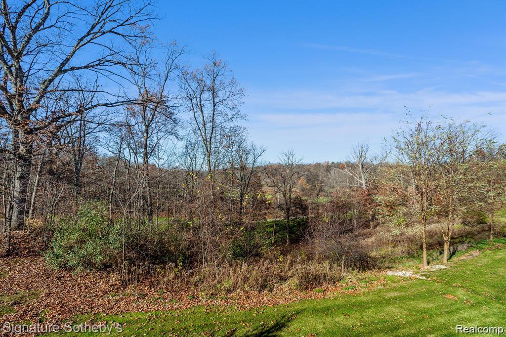 327 Bozeman Court, Howell, MI 48843 — Photo 32