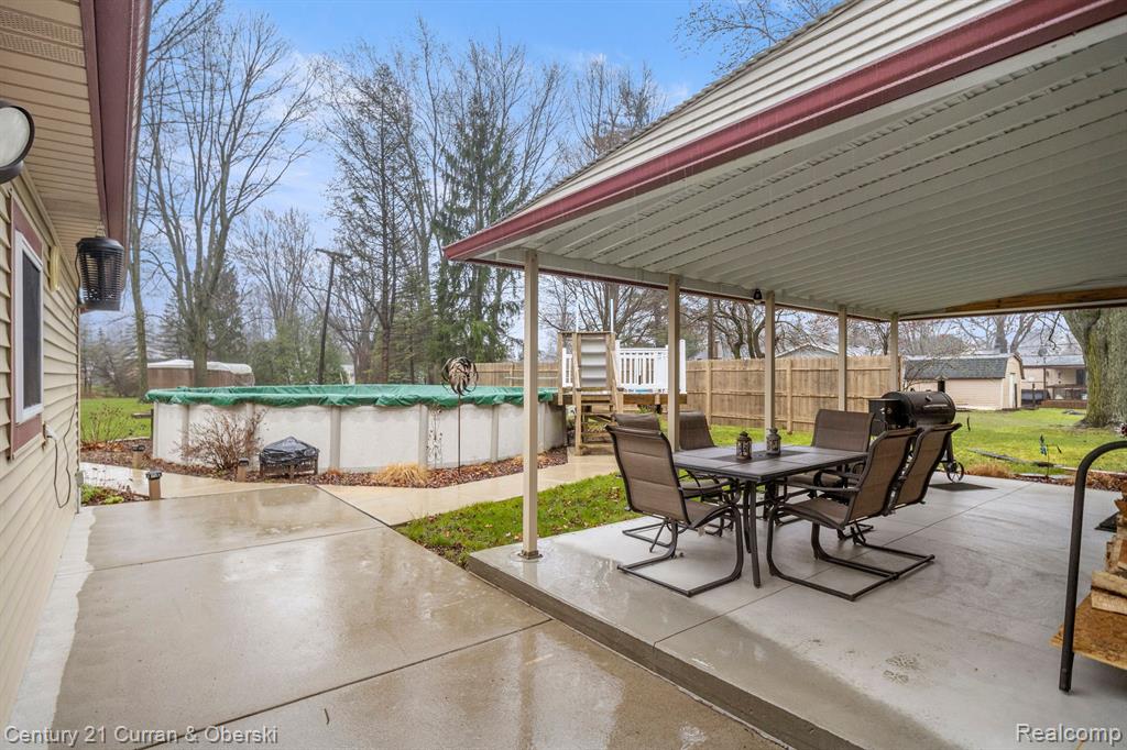 425 KENT Street, Carleton, MI 48117 — Photo 36